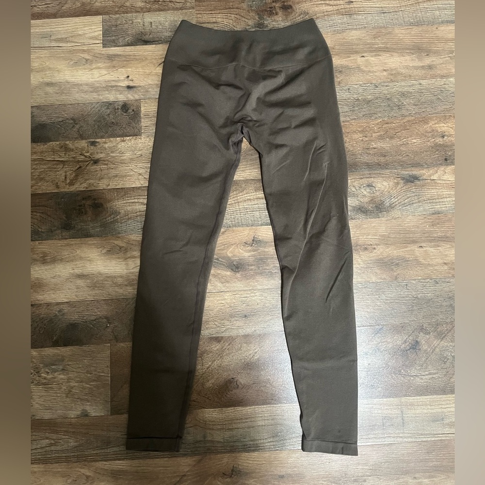 Elegant Brown Women's Leggings